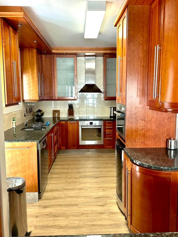 To Let 3 Bedroom Property for Rent in Hout Bay Western Cape